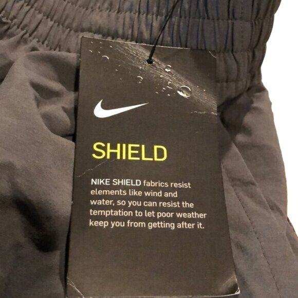 Nike Shield Boys Basketball Shorts Size XXL Elastic Waistband - Picture 6 of 6